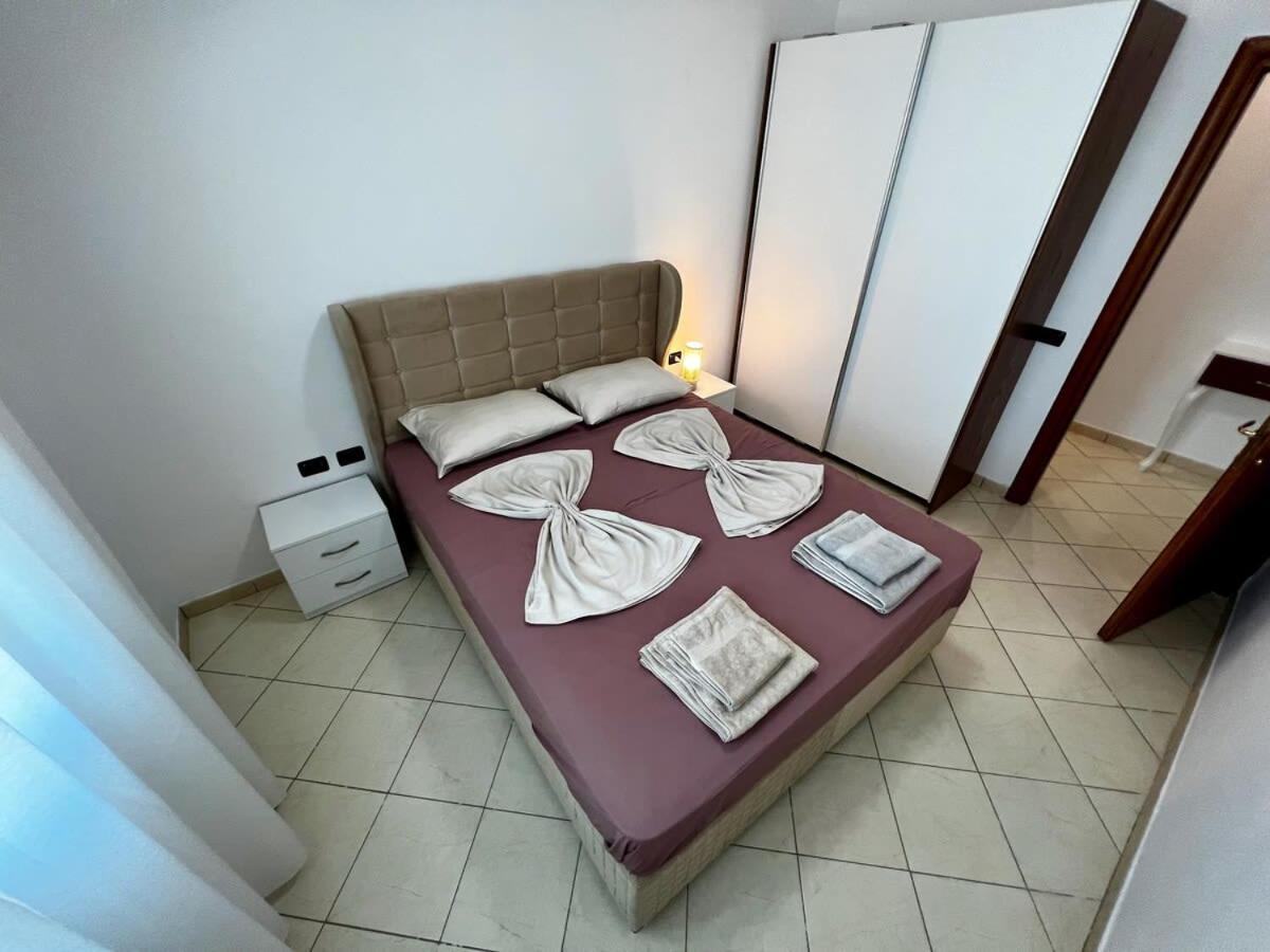 Adriatic 530 * Durrës